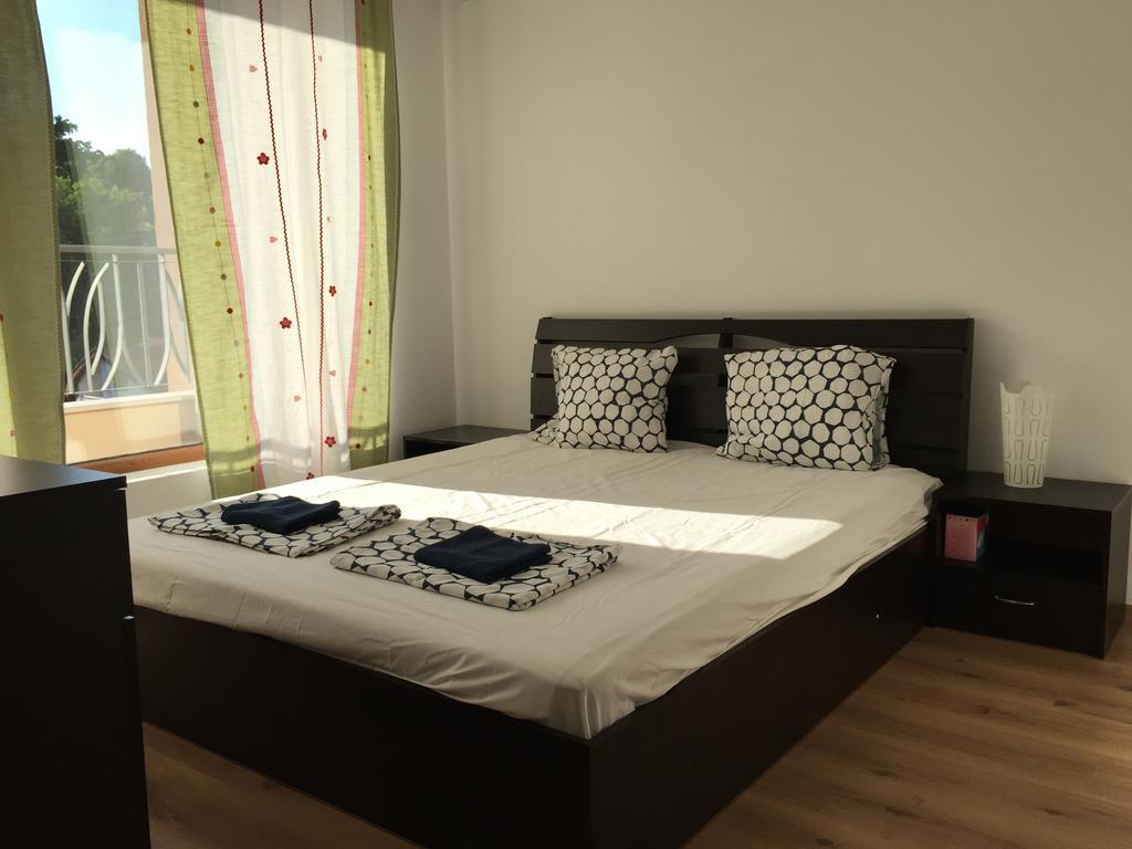 Psb Cabacum Beach Apartments Golden Sands Exterior photo